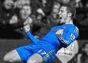 开云平台-赛道上的孤勇者，F1新赛季揭幕战之夜，米切尔扛起全队