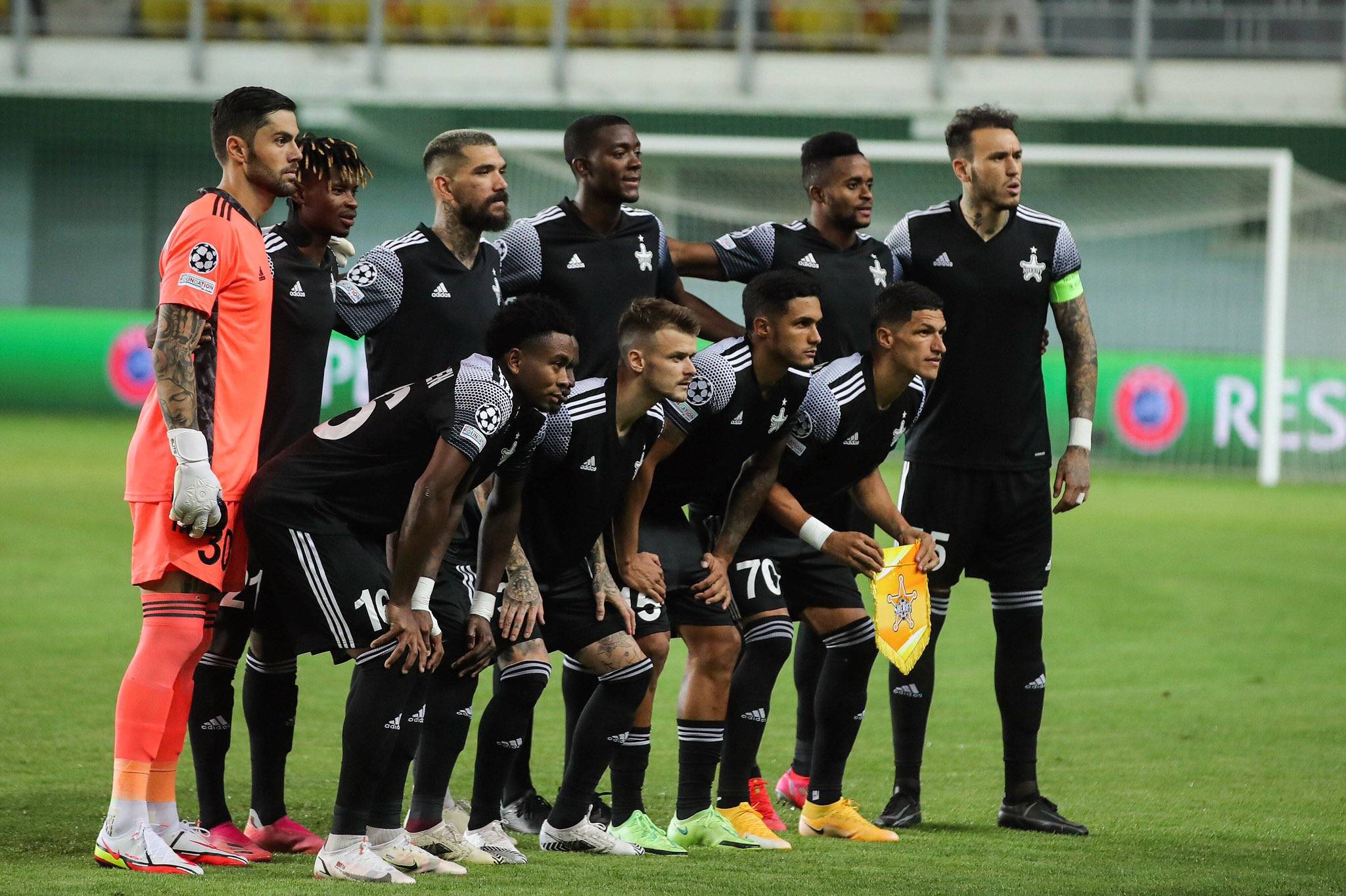 英国乒乓球队绝地反击中国乒乓球队，波尔制霸全场的简单介绍