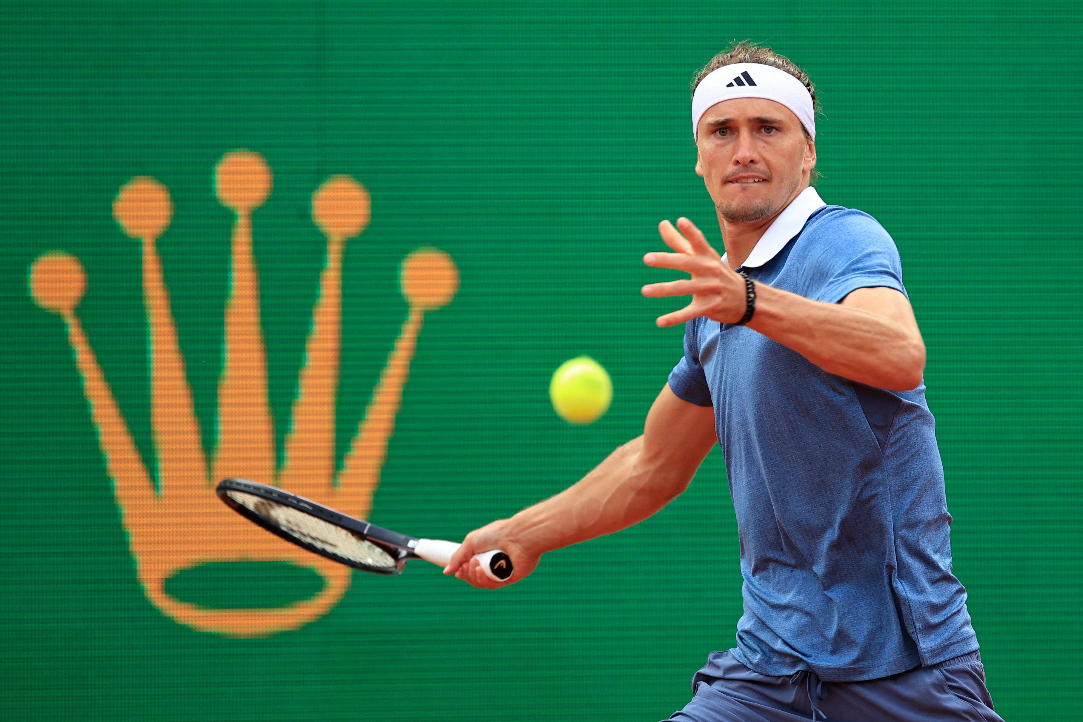 美国网球队轻取西班牙网球队,兹维列夫高光表现 美国网球队轻取西班牙网球队,兹维列夫高光表现