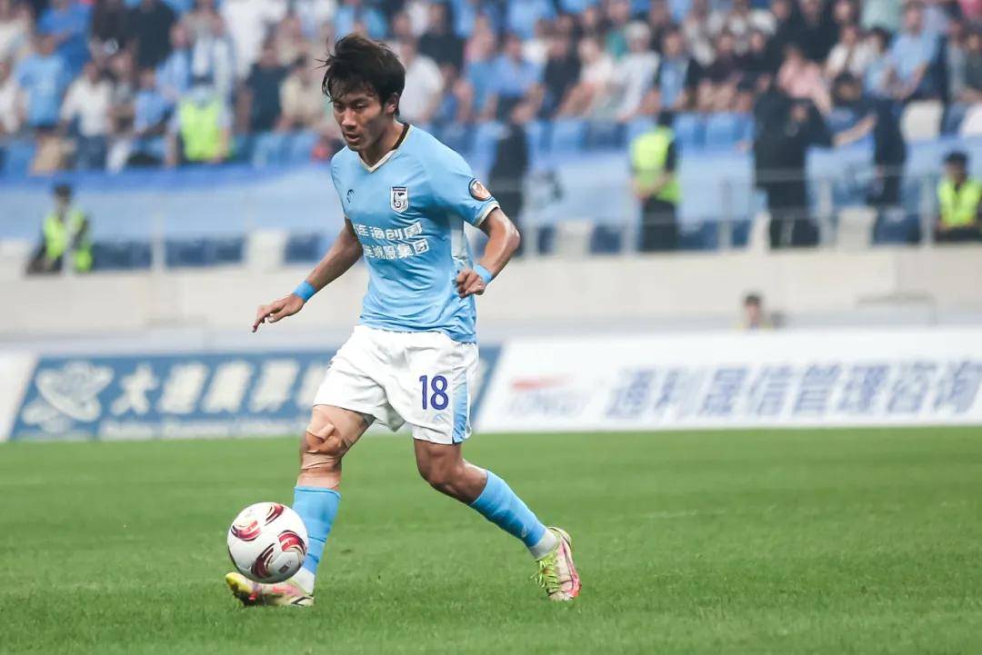 大连一方球员备战国际对手，力争胜利的简单介绍