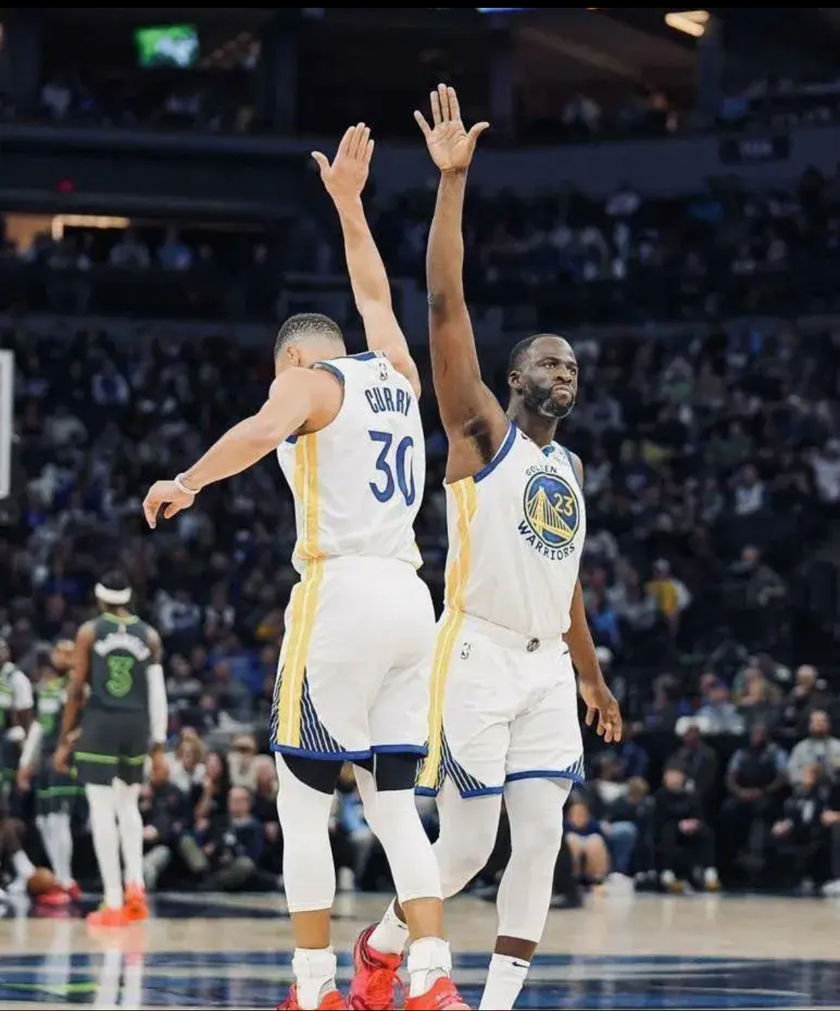 关于球队解散:管理层争端决定赛季的信息 关于球队解散:管理层争端决定赛季的信息