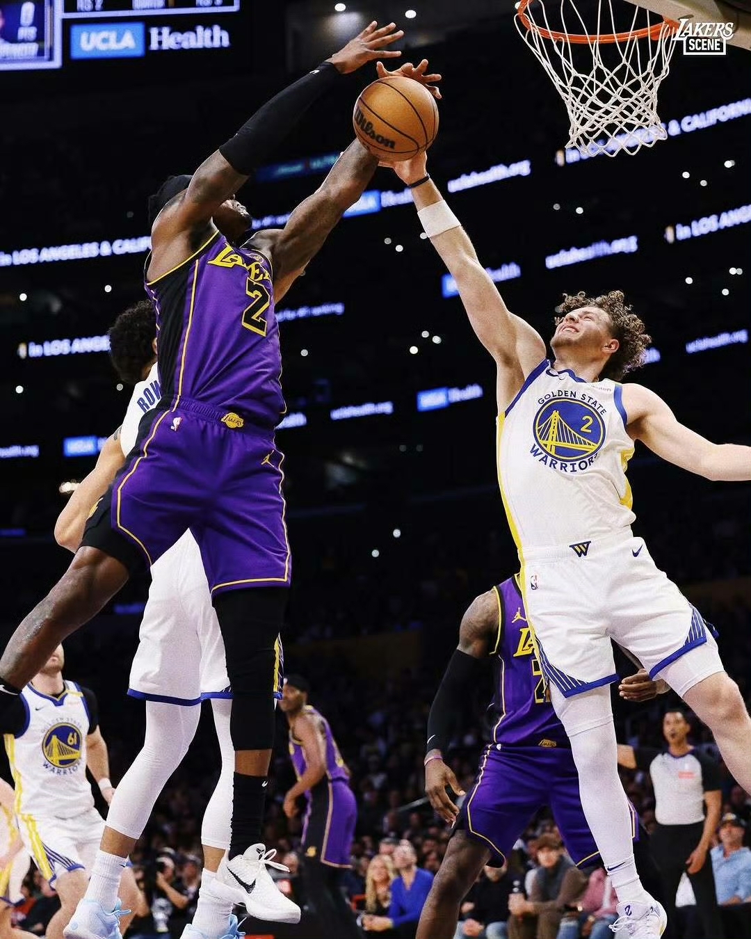 湖人士气高涨,备战下一场关键比赛的简单介绍 湖人士气高涨,备战下一场关键比赛的简单介绍