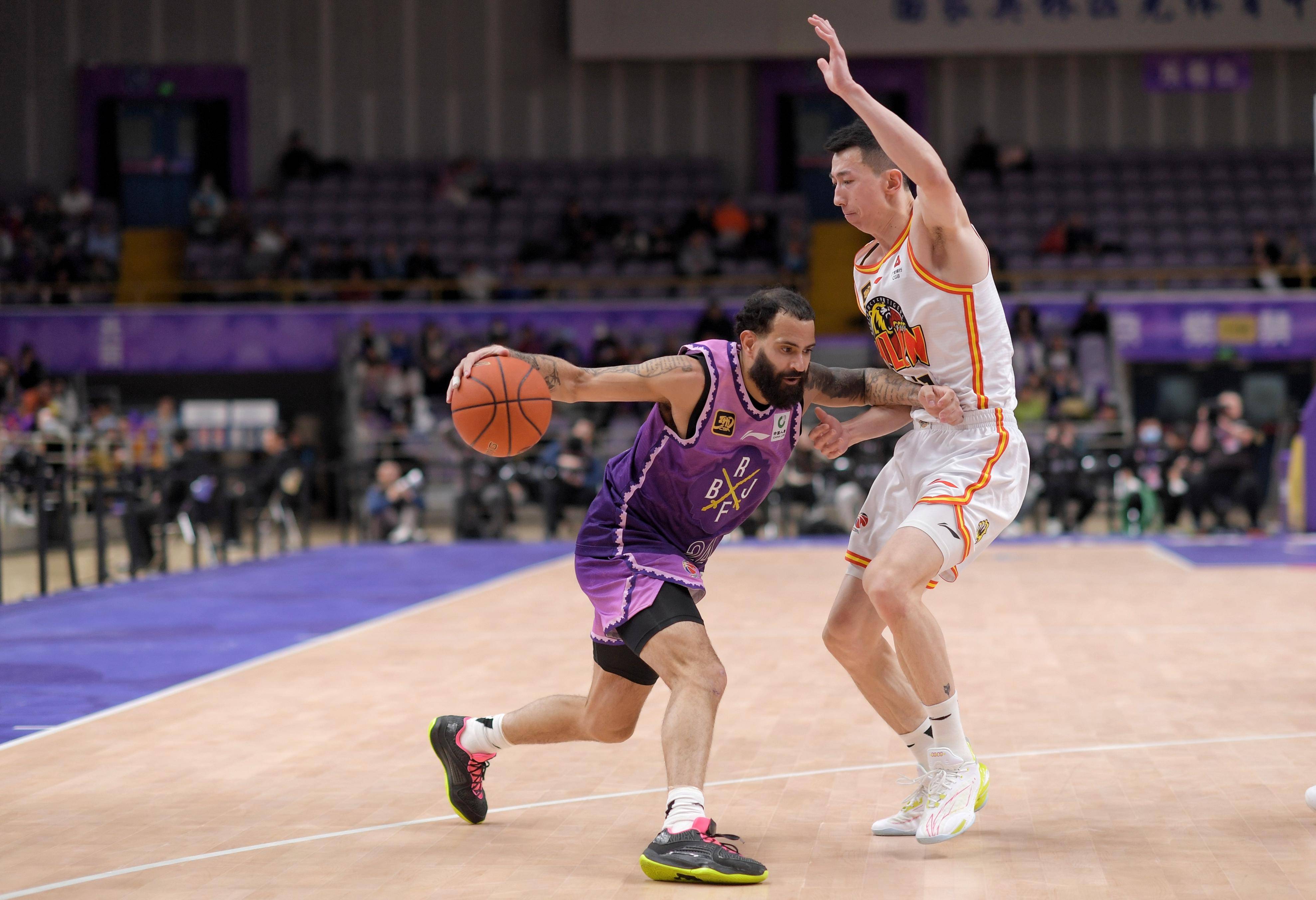 关于北控负于广州,主场遭遇失利的信息 关于北控负于广州,主场遭遇失利的信息