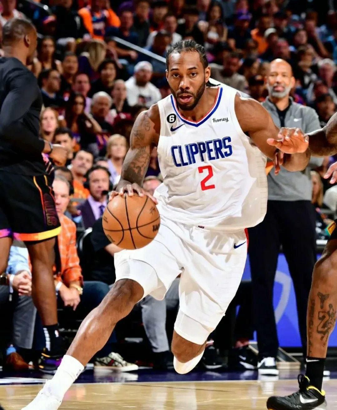 魔术险胜太阳，乔治状态火热的简单介绍