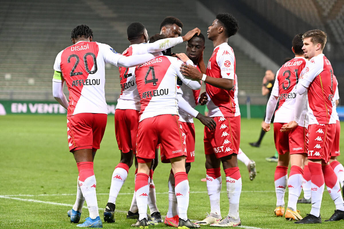 乌鲁斯大胜摩纳哥，实现三连胜的简单介绍