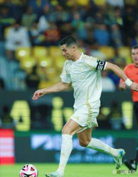 包含葡萄牙爆冷日本,埃尔林制霸全场的词条 包含葡萄牙爆冷日本,埃尔林制霸全场的词条