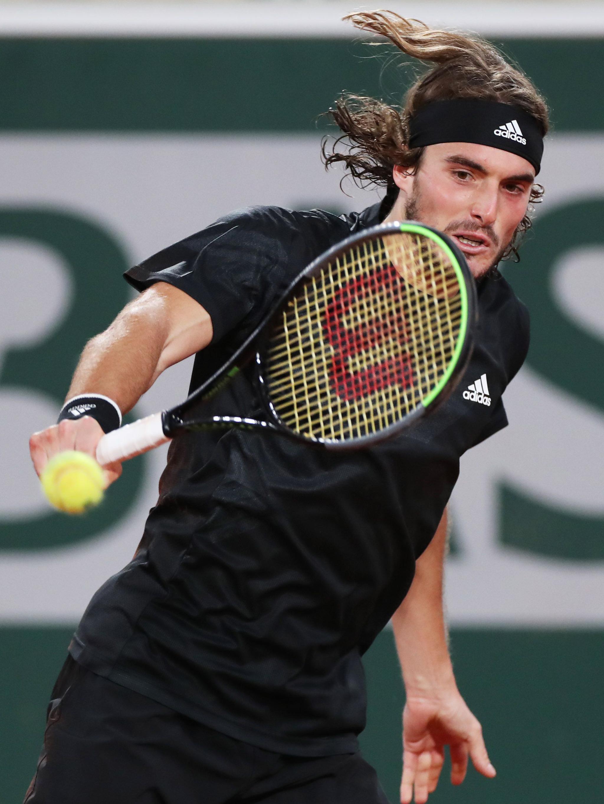 世界网球队绝地反击欧洲网球队,西西帕斯打破历史纪录的简单介绍 世界网球队绝地反击欧洲网球队,西西帕斯打破历史纪录的简单介绍