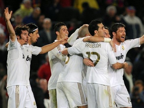 曼联绝地反击皇马,加维打破历史纪录 曼联绝地反击皇马,加维打破历史纪录