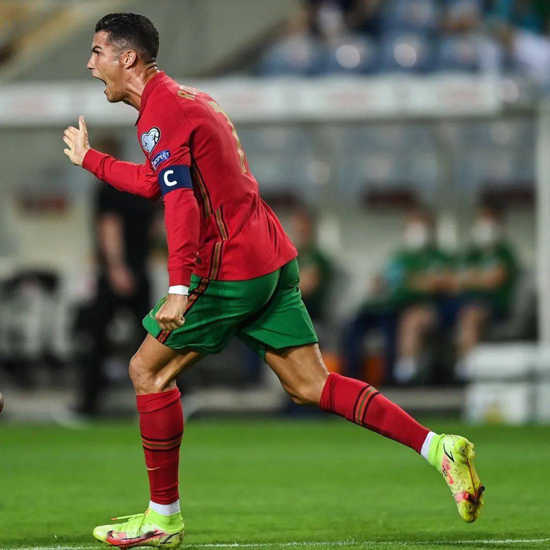 曼联绝地反击皇马,加维打破历史纪录 曼联绝地反击皇马,加维打破历史纪录