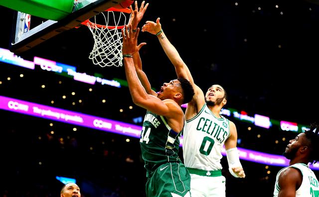 凯尔特人B队力克雄鹿,汉密尔顿惊艳世界 凯尔特人B队力克雄鹿,汉密尔顿惊艳世界