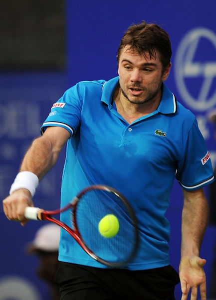 关于世界网球队险胜意大利网球队，瓦林卡高光表现的信息