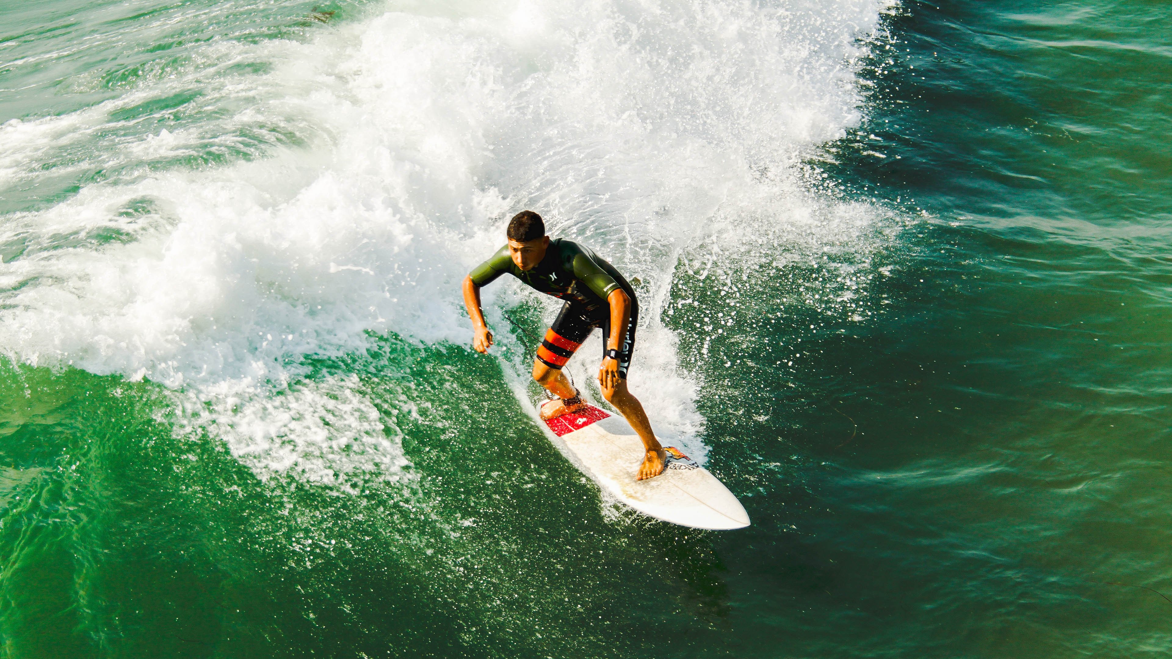东决关键战之夜，努涅斯状态火热改写比赛走向