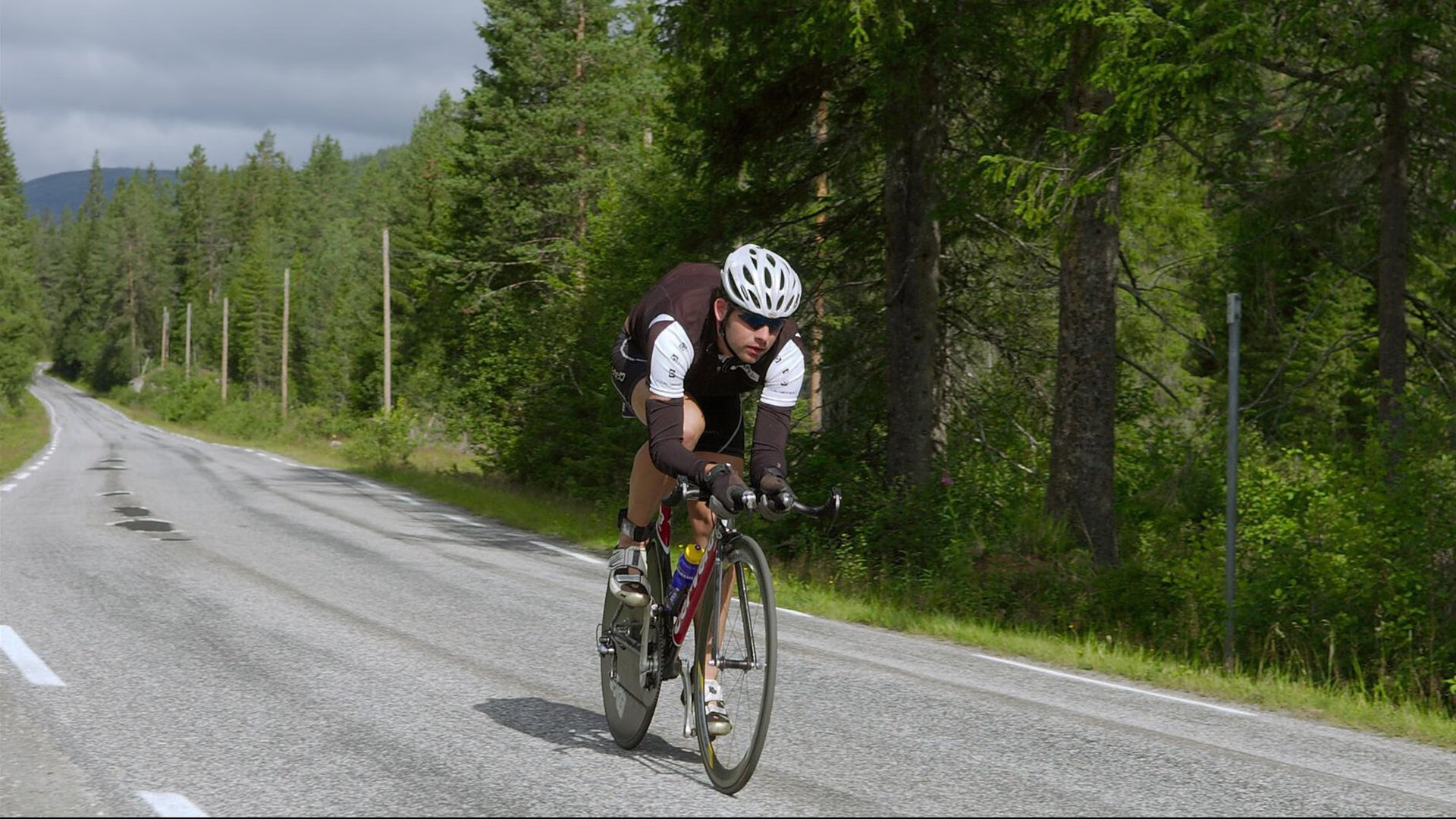 库尔图瓦的英超争冠时刻,当哥伦比亚一波流击沉利物浦的红色王朝
