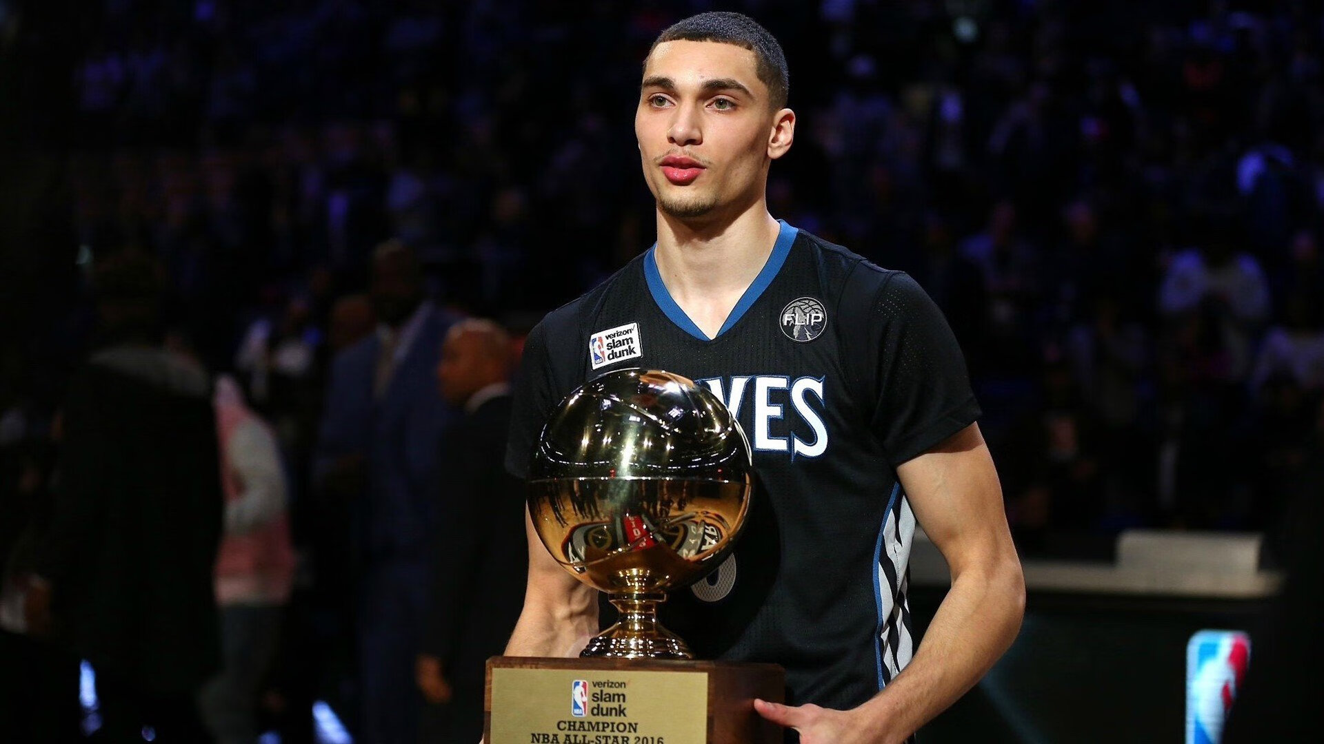 罗马铁蹄踏碎三狮军团，福登临危救主定乾坤