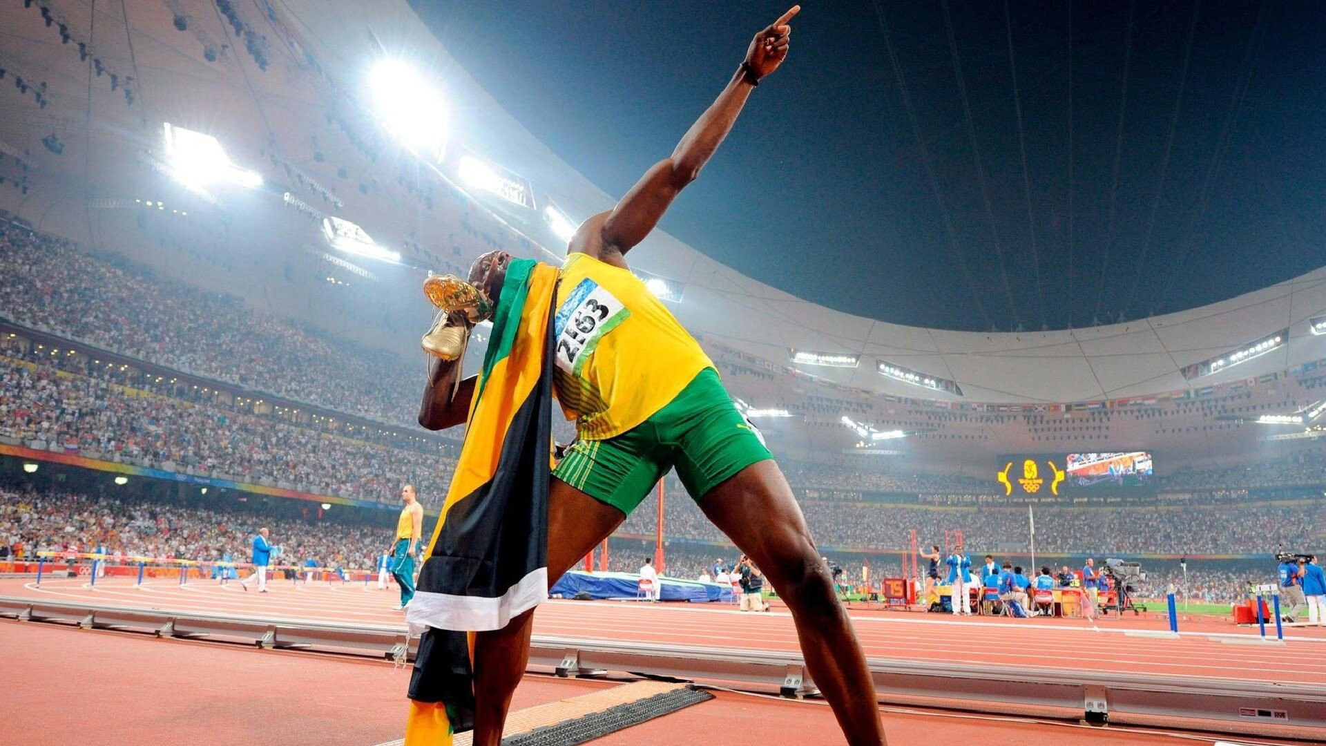 丹佛国王鏖战青岛，约基奇惊艳四座展露王者风范