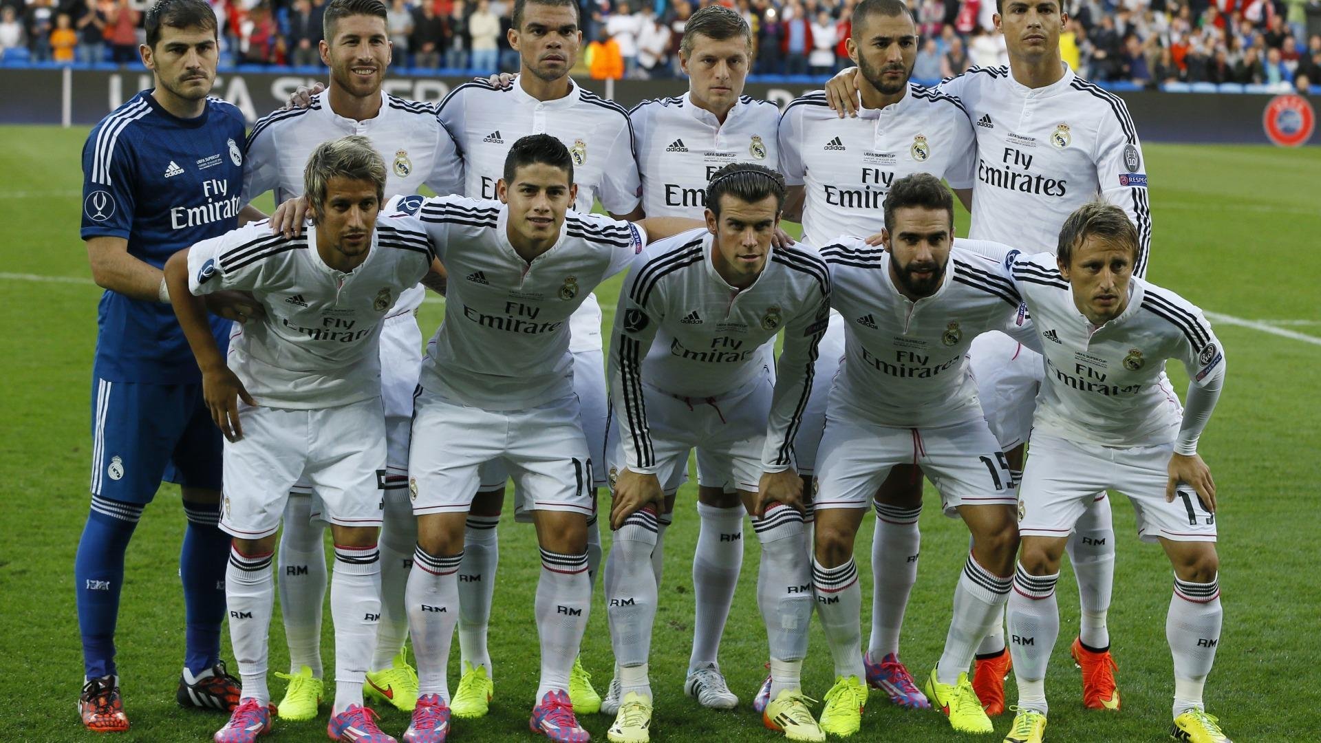 法比尼奥关键节点连续得分，法国队以团队之力冲垮南非防线